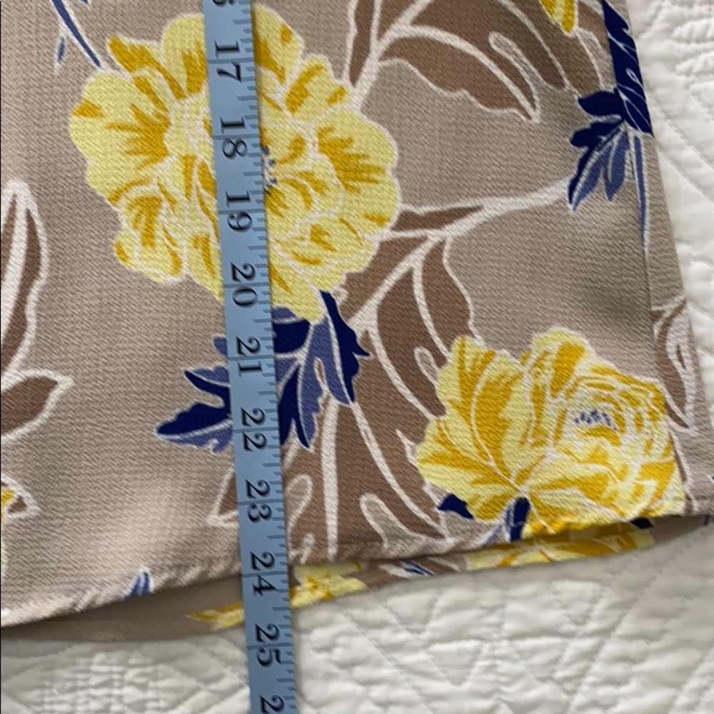 C&E Blouse - Picture 5 of 5